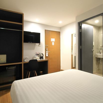 Mybed Sathorn Hotel Image