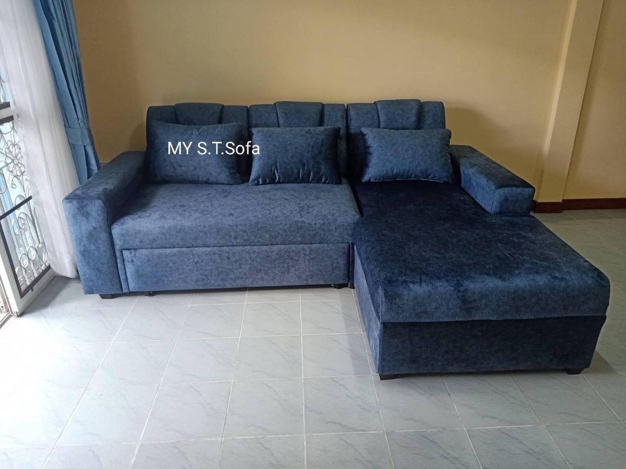 My S T Sofa Image